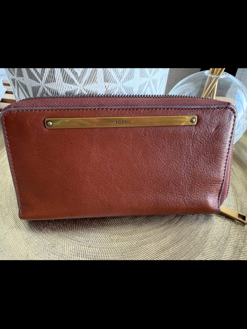 Fossil Leather Zip Wallet in Deep Rust